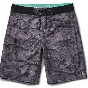 Reef Sea 2,  20" Boardshorts Size 32
